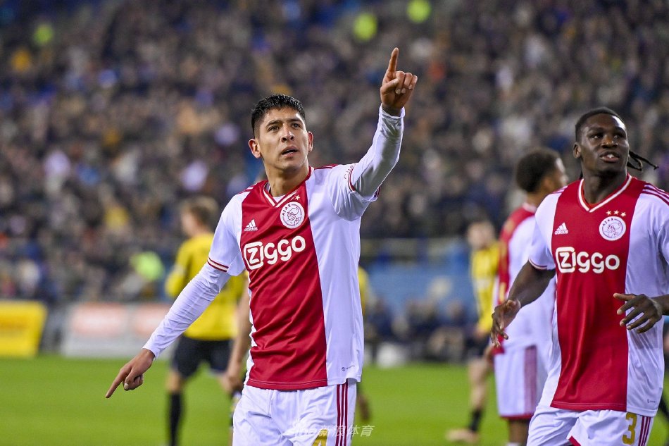 队内不少球 队内不少球