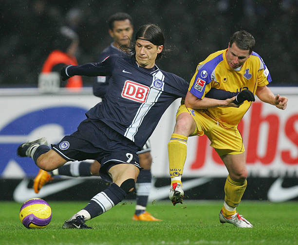 保持他的独 保持他的独